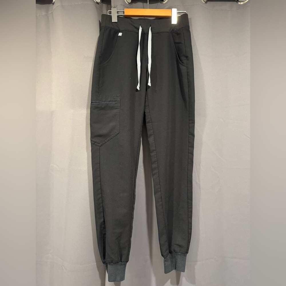 Figs Zamora Jogger Black Women's Scrub pants with Grey Drawstring